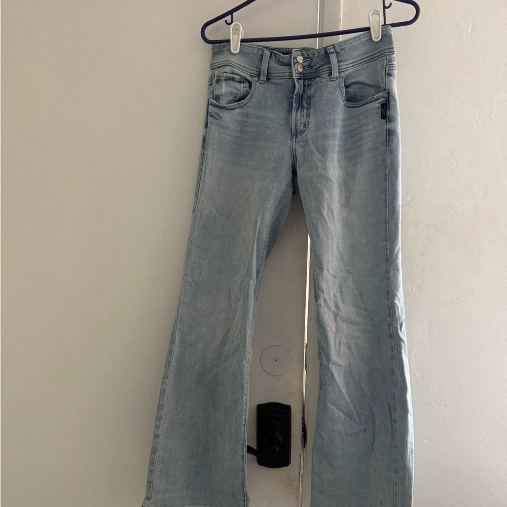 Silver Jeans Light Wash Women's Flare Jeans
